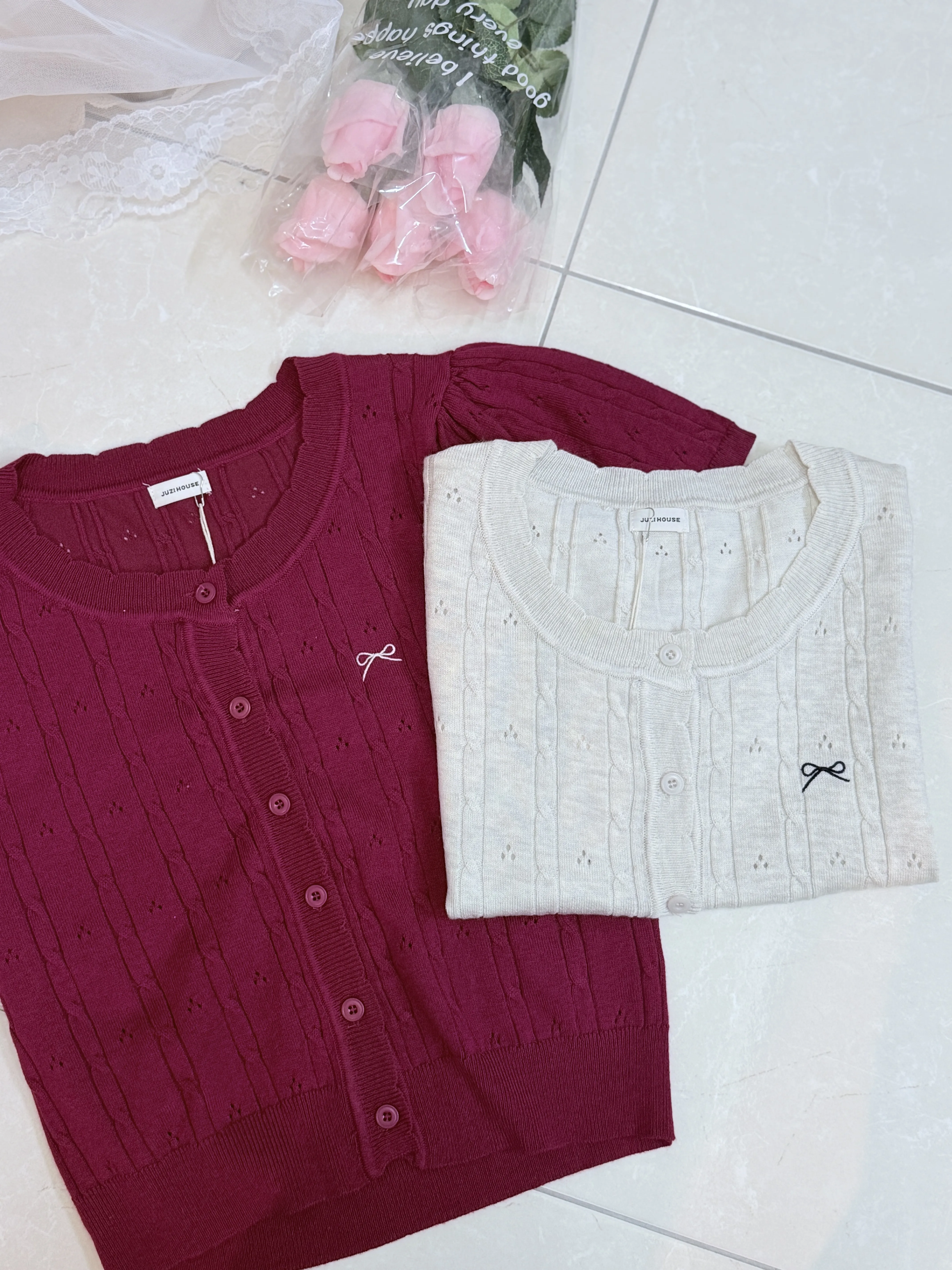 溫柔氣質-韓系鏤空針織蝴蝶結刺繡上衣