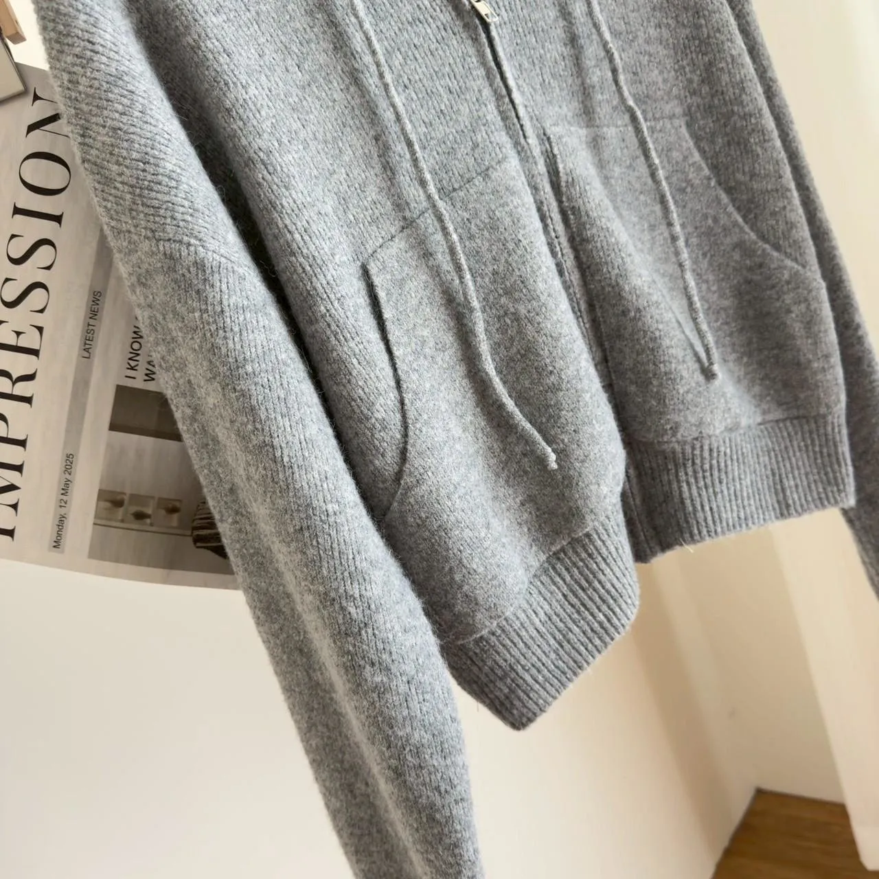 休閒拉鍊連帽毛衣外套