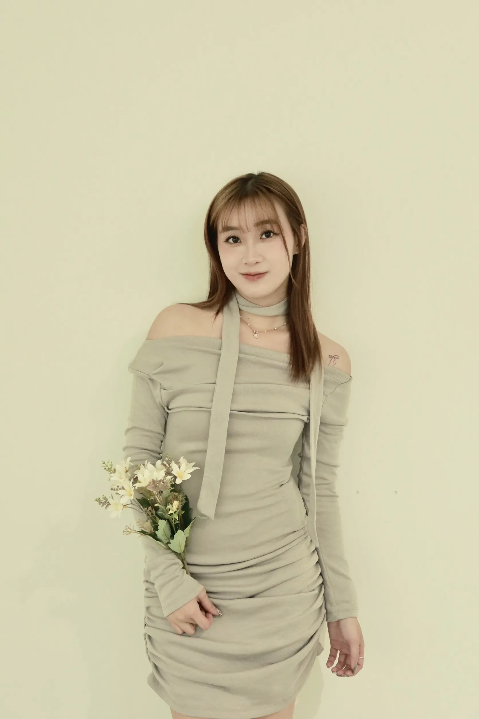 正韓內刷毛垂墜領帶連身裙