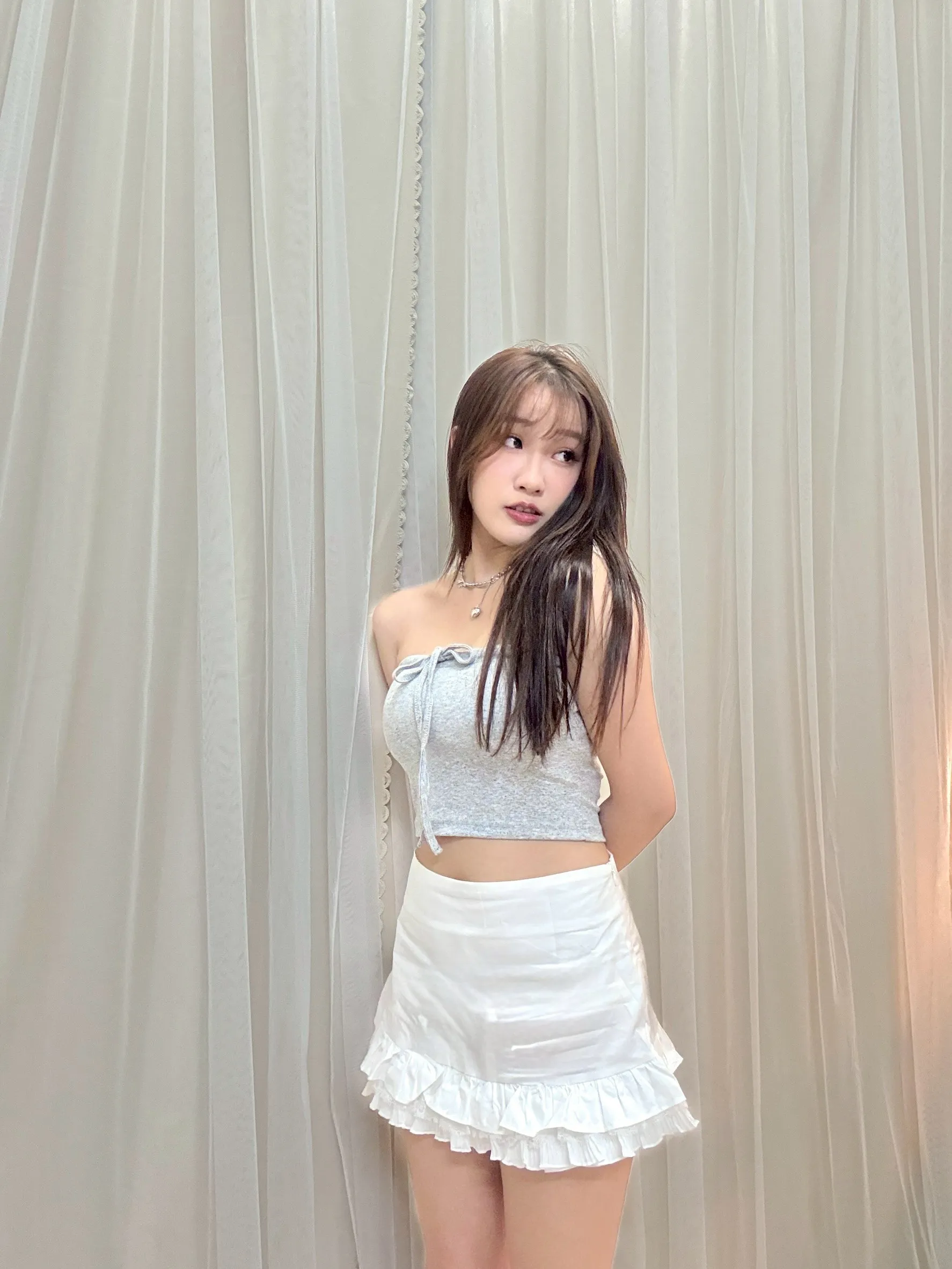 性感韓女-平口前抽繩罩杯背心