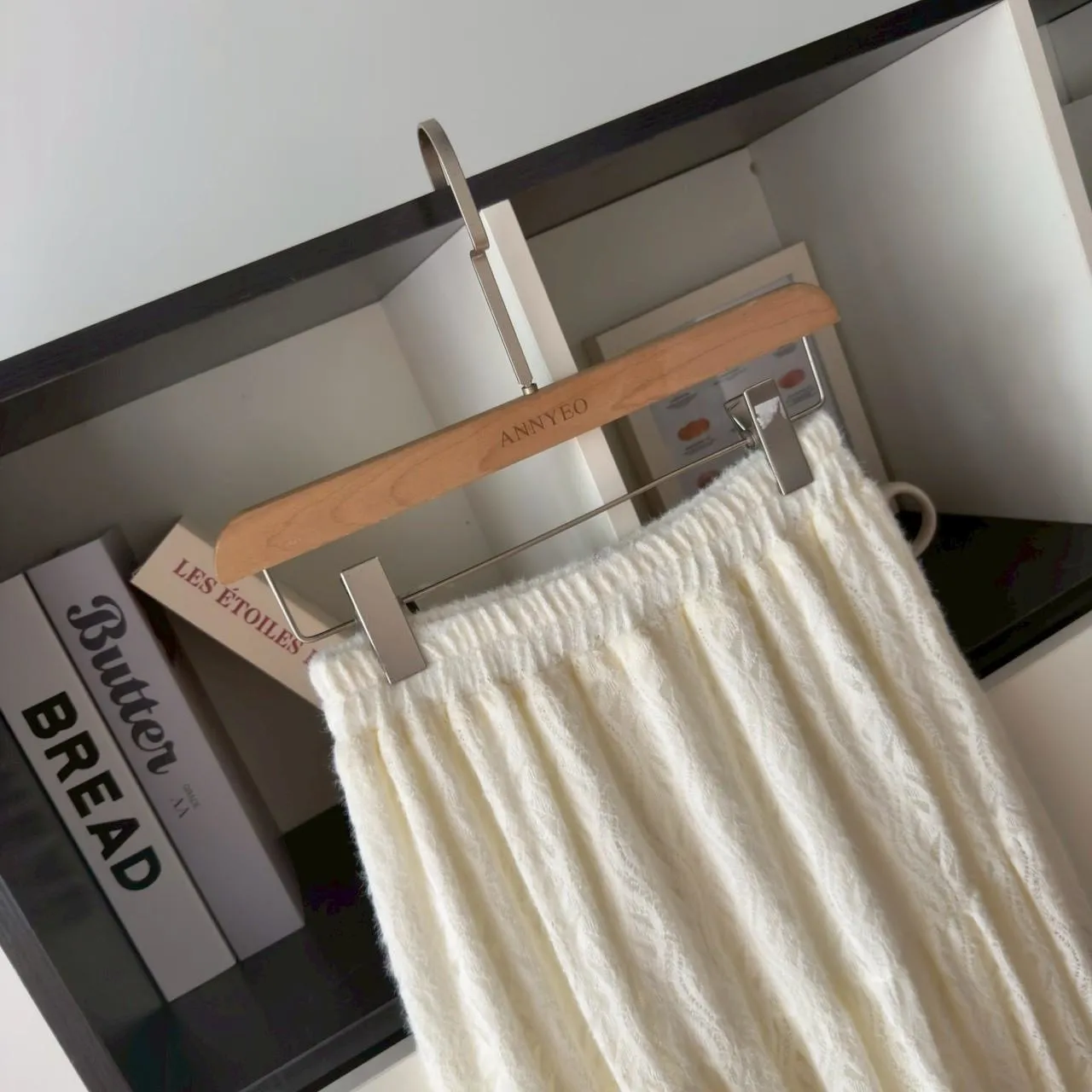 加絨蕾絲蛋糕長裙