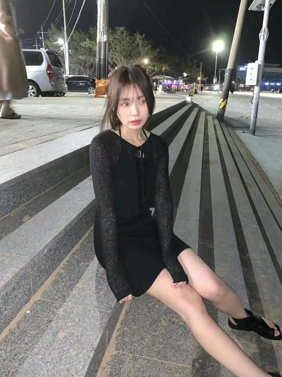 正韓-漂亮的妳繞脖長版背心洋+罩衫set