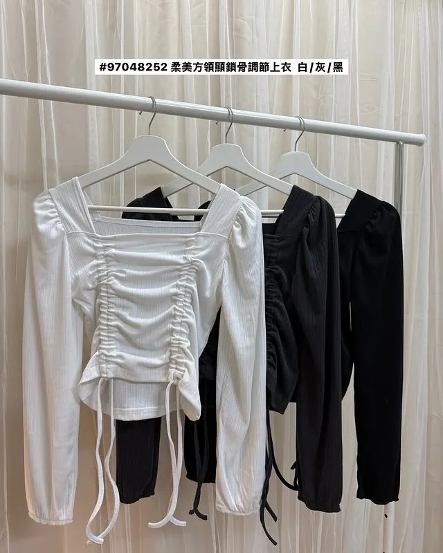 正韓柔美方領調肩上衣