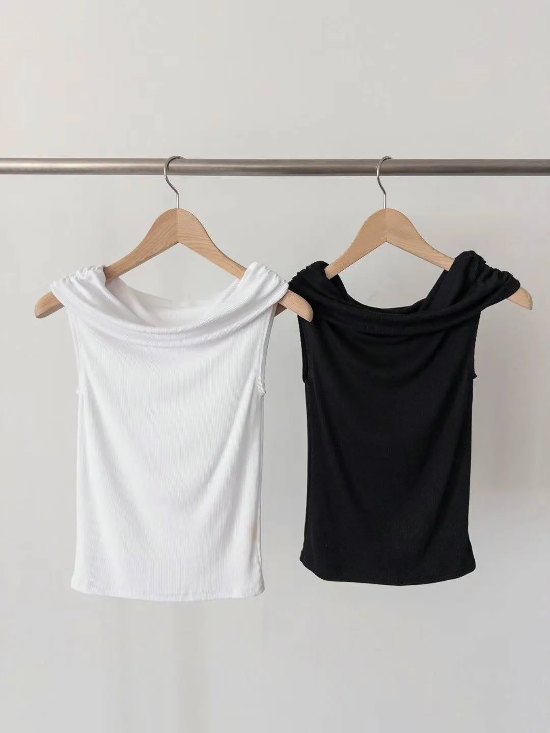 正韓一字領修身顯瘦上衣