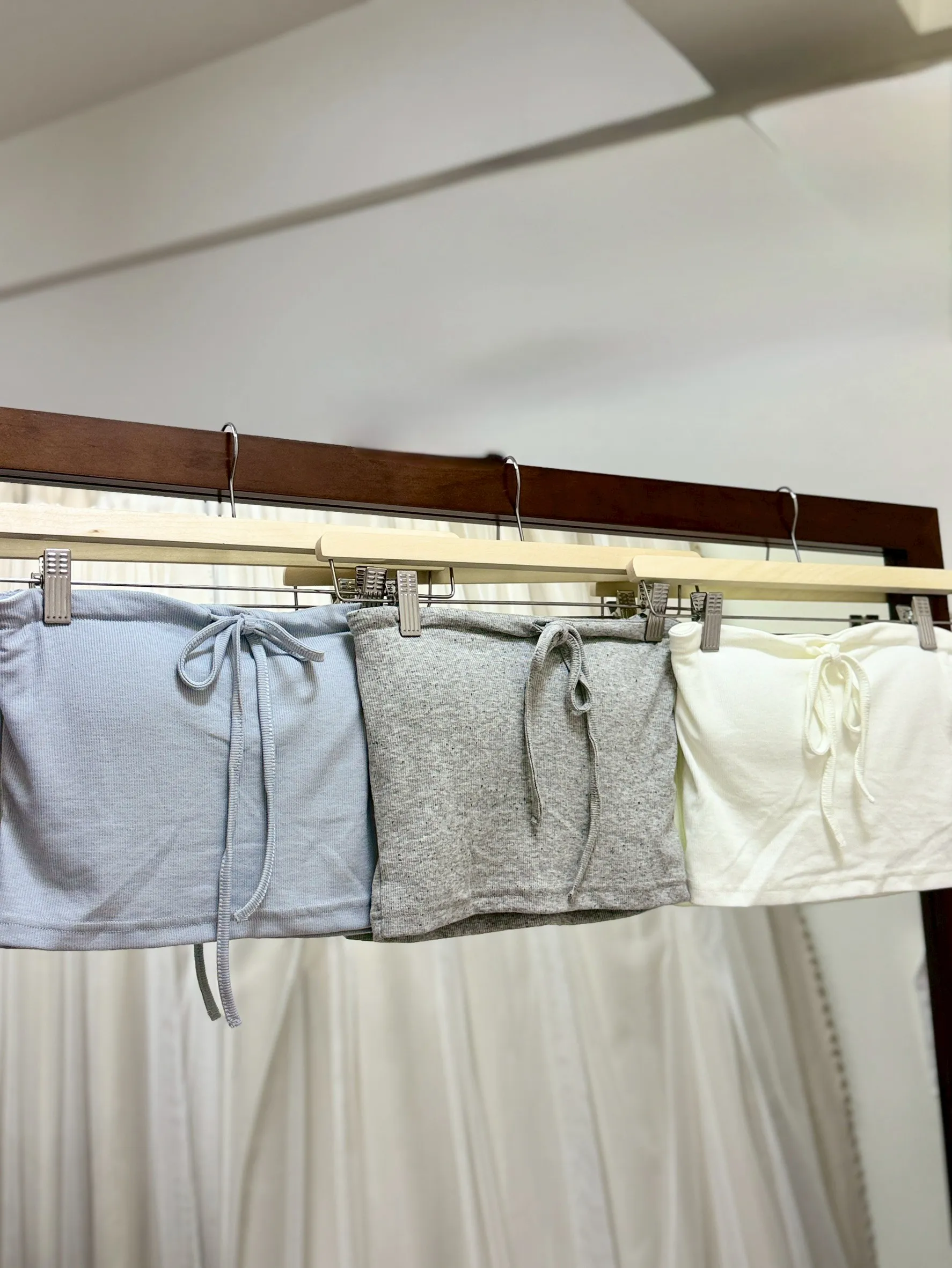 性感韓女-平口前抽繩罩杯背心