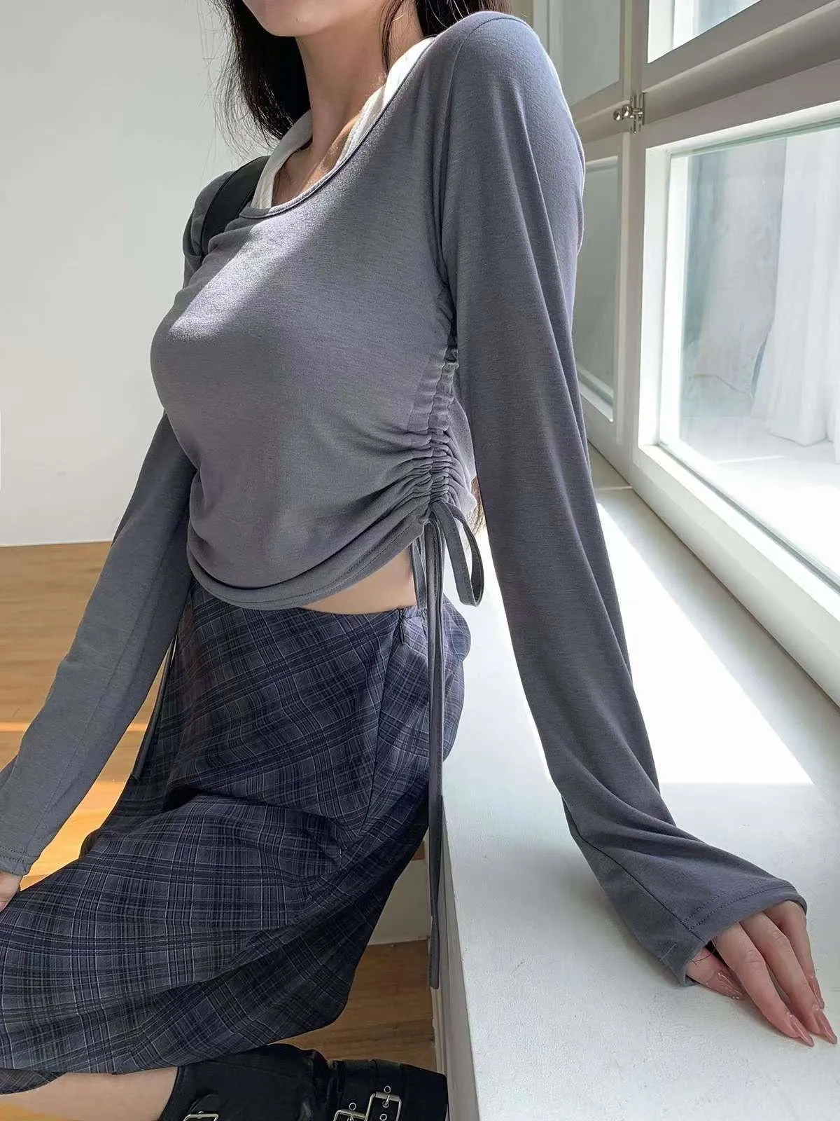 正韓假兩件側抓皺掛脖上衣