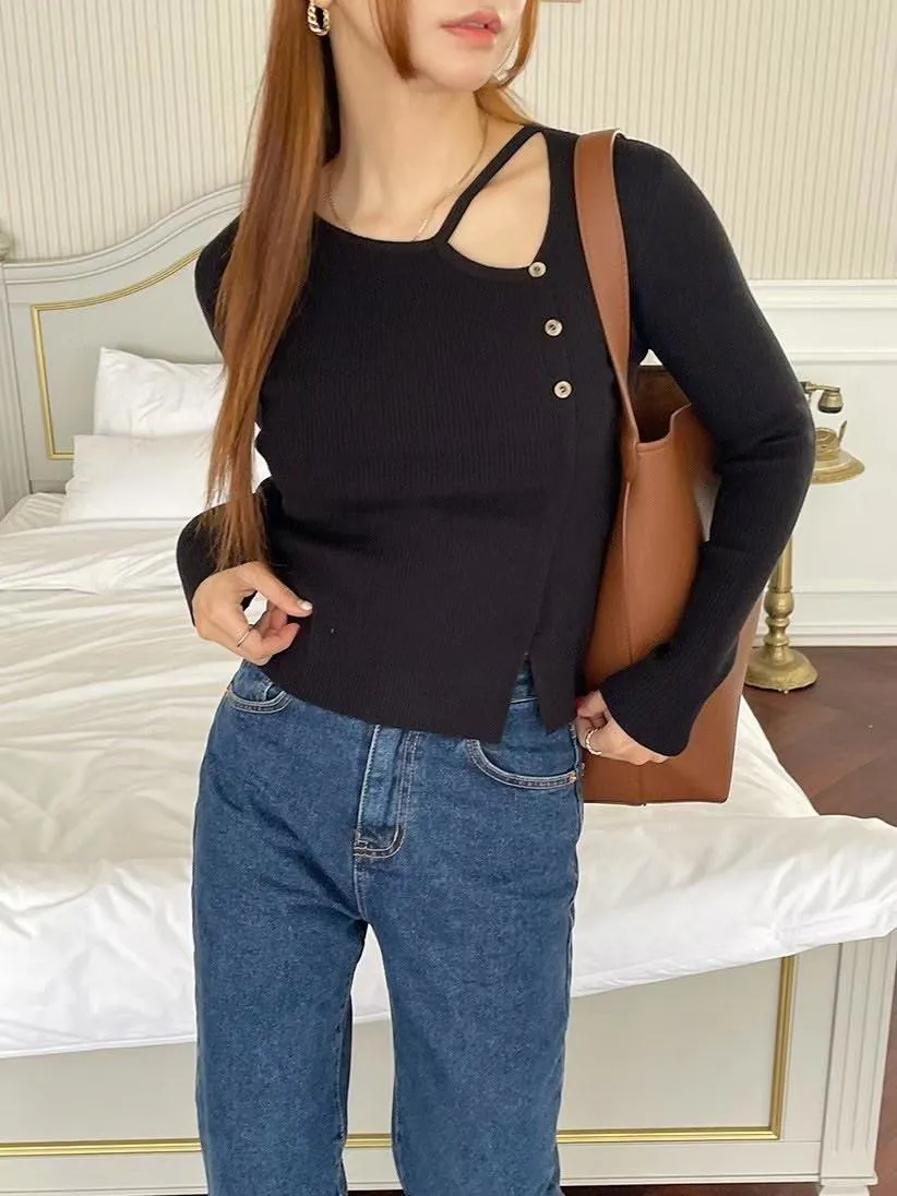 正韓直紋不規則鏤空排釦上衣