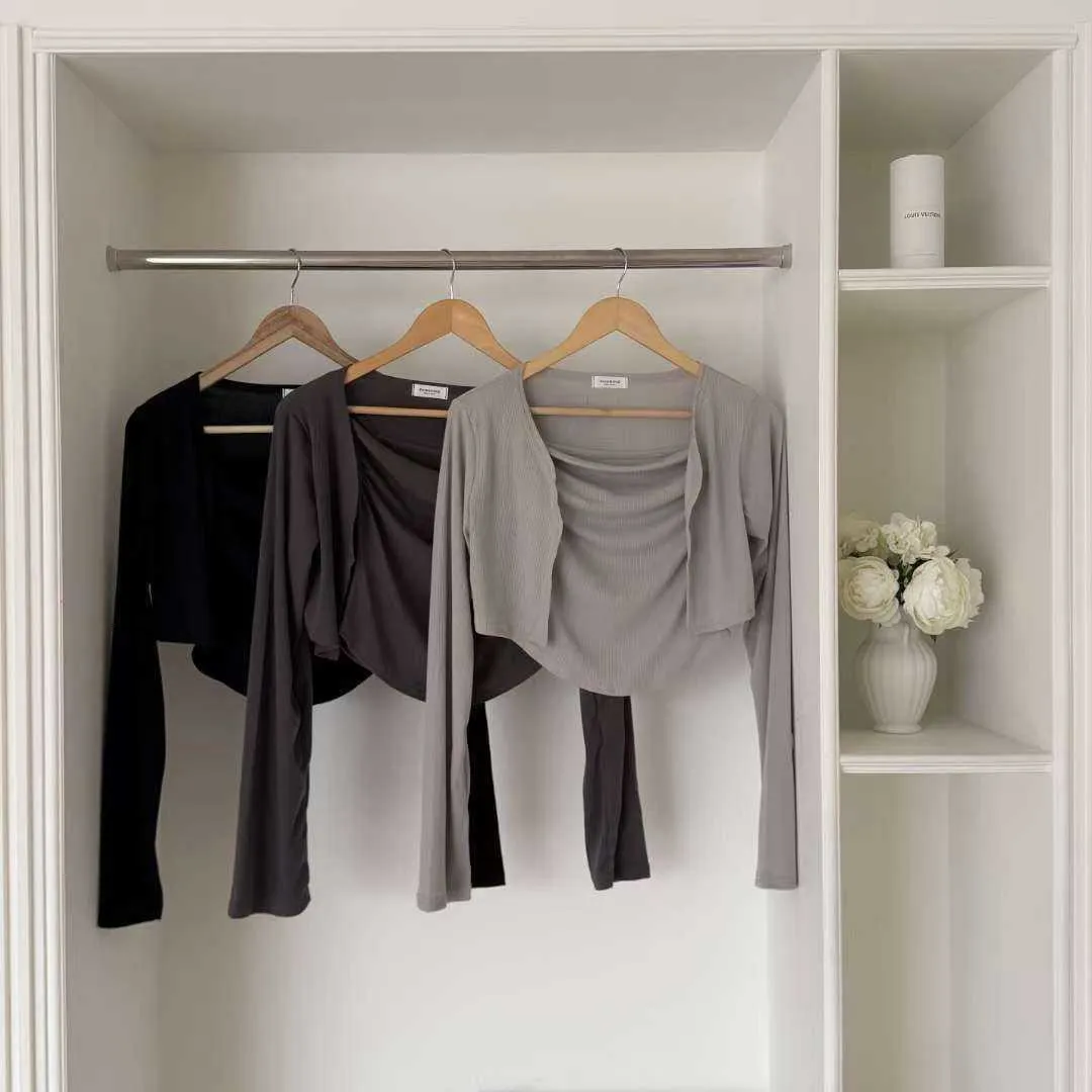 正韓披肩垂墜感套裝上衣