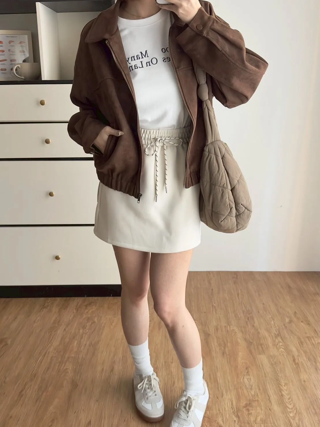 翻領麂皮拉鏈外套