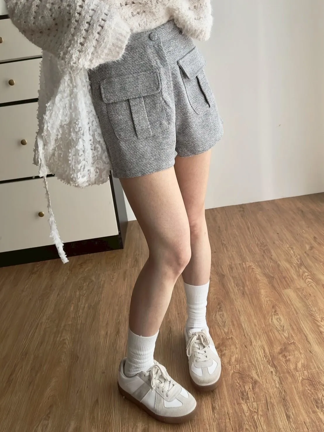 包釦立體口袋毛料短褲