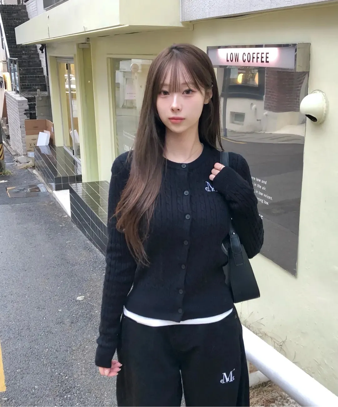 【預購】 MUCENT ADIAN BUTTON CROP KNIT CARDIGAN 麻花 針織 開扣 上衣 外套