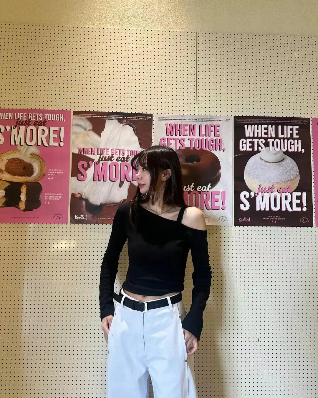 正韓-斜肩帶修身上衣