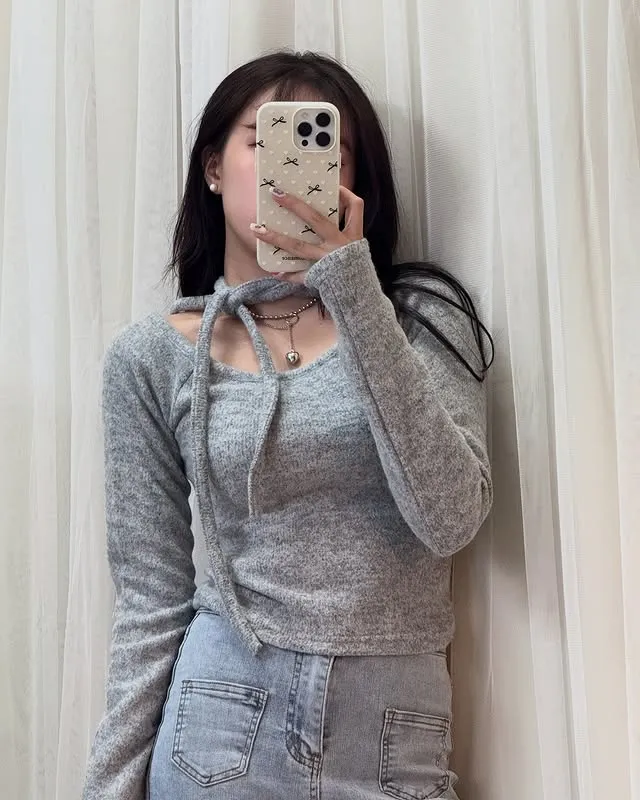 正韓露肩頸帶針織上衣