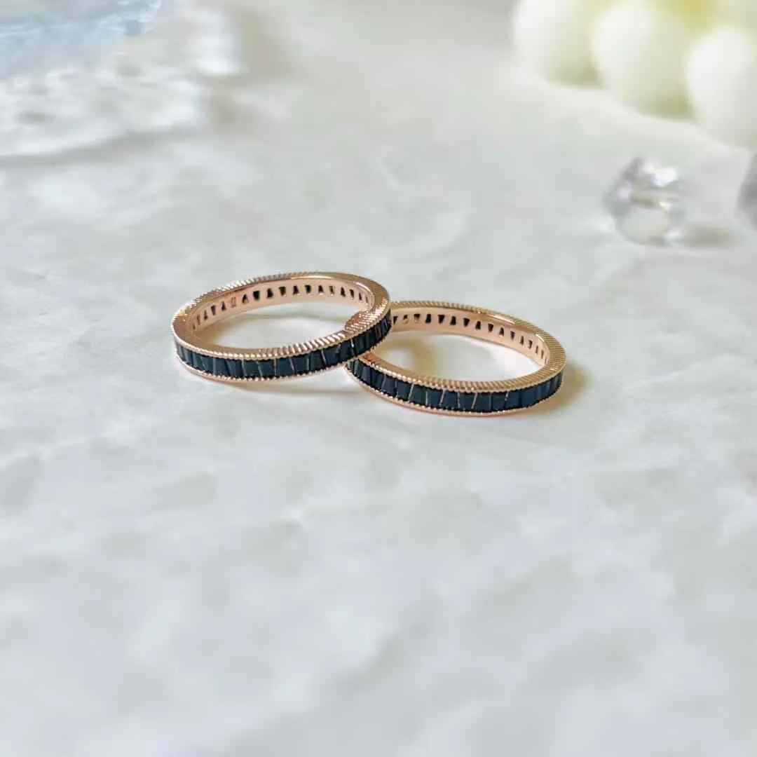 切割紋黑寶石戒指