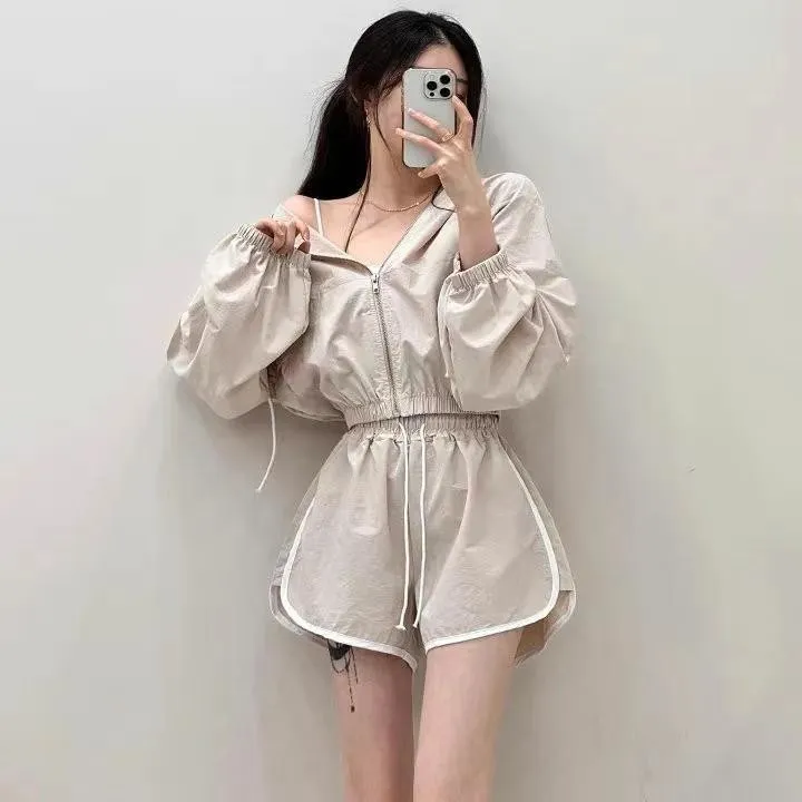 正韓休閒風線條套裝