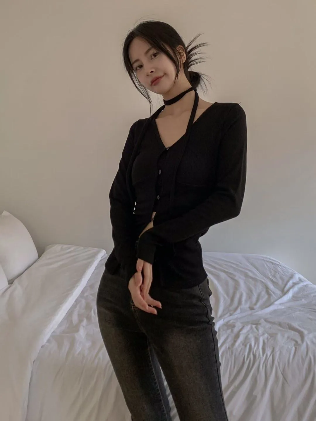 正韓排釦開衩附飄帶上衣