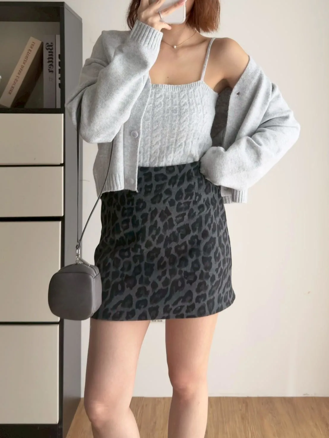絨面豹紋短裙