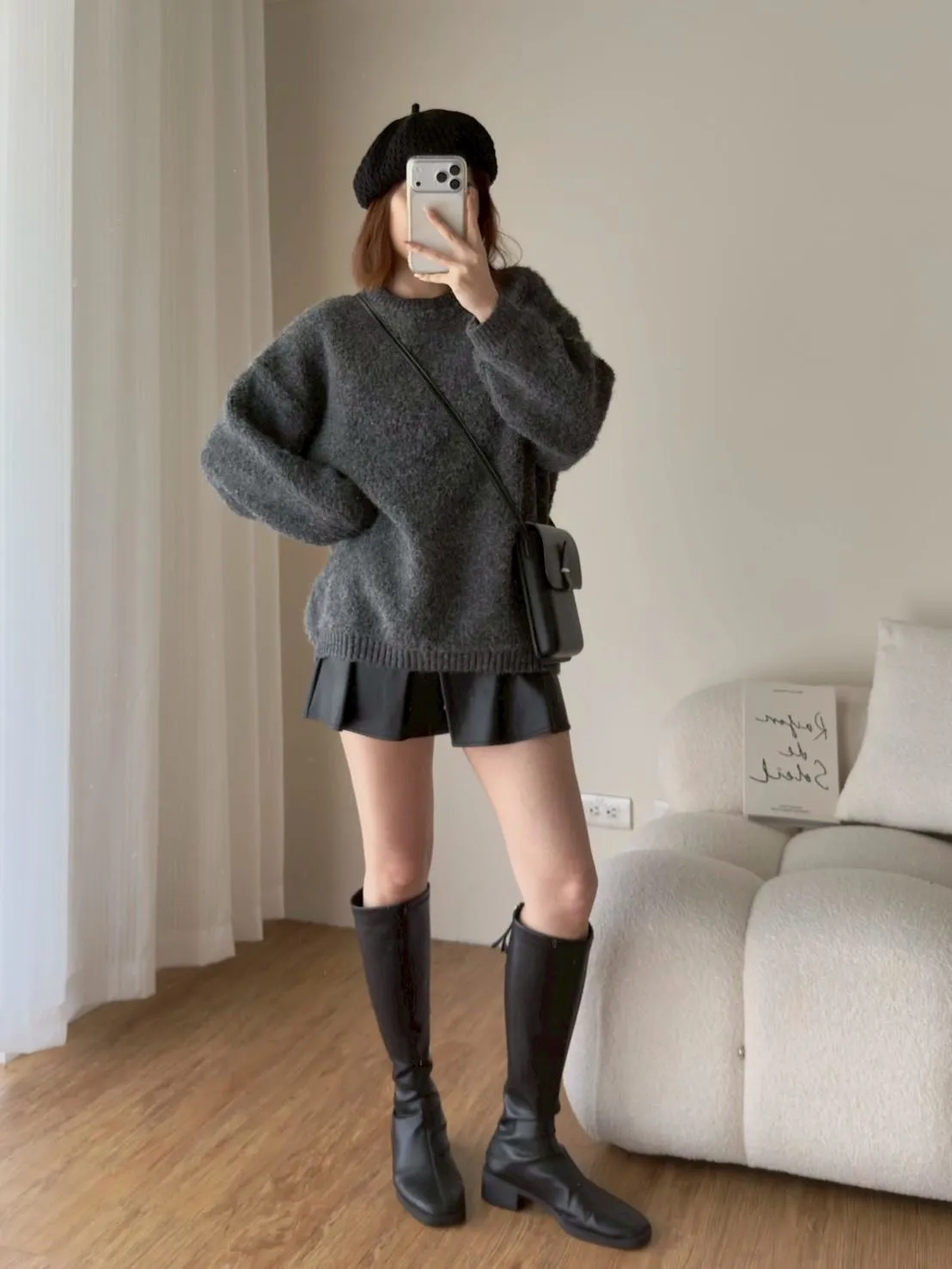 大版圓領顆粒馬海毛毛衣