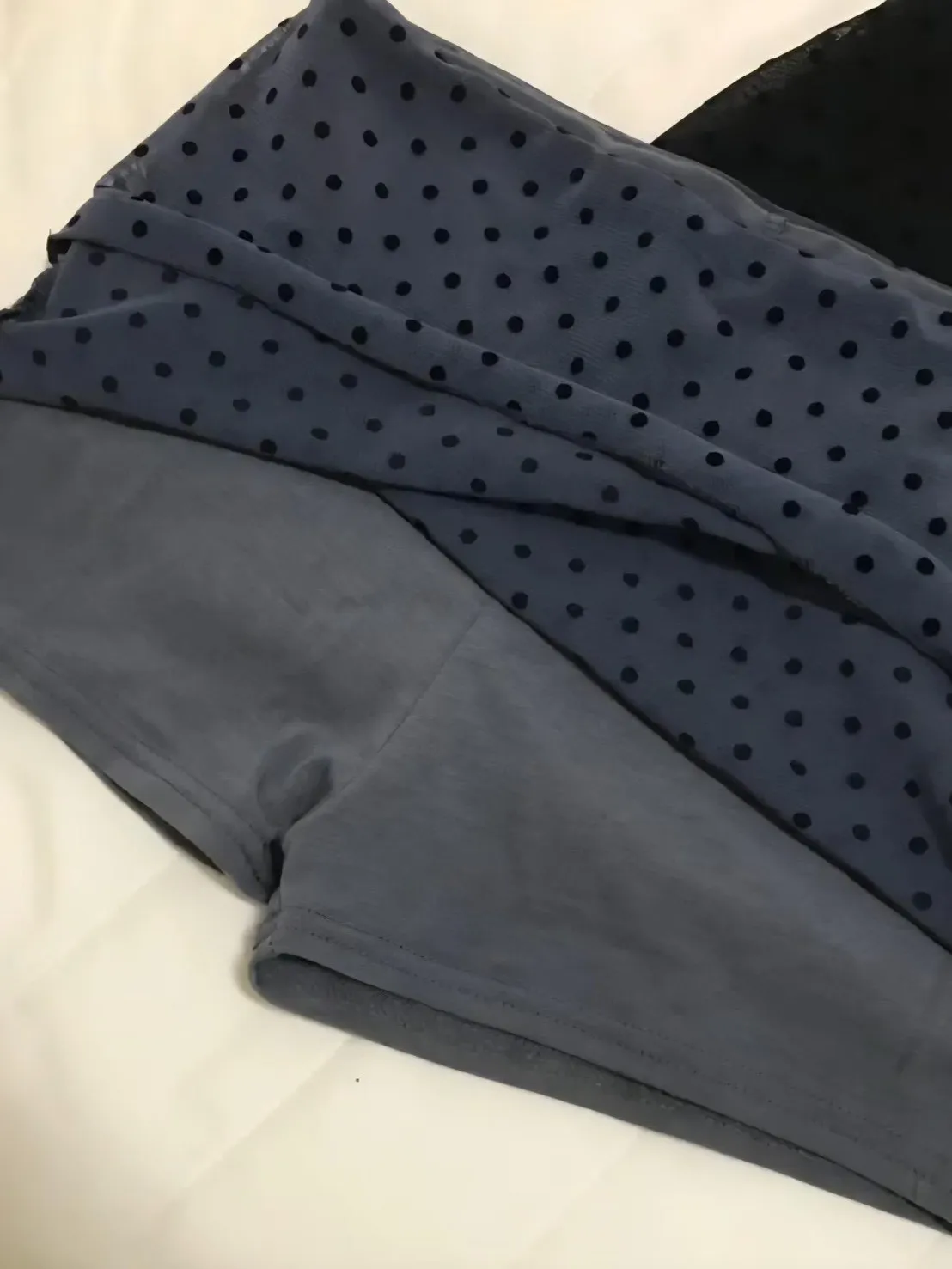 正韓迷你泡泡點點褲裙