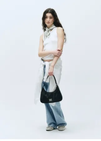 CLASSIC LOGO HOBO BAG