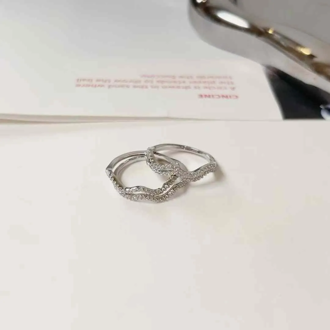 簡約波浪碎鑽細戒（合金）