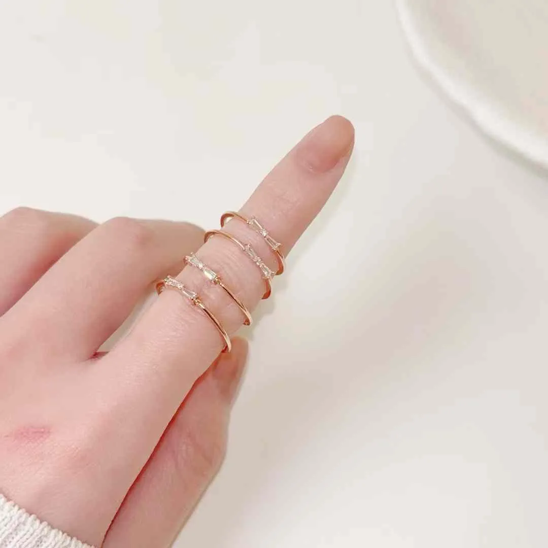 領結長鑽百搭戒指（合金）