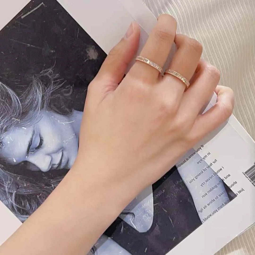 閃鑽切割紋水鑽戒指