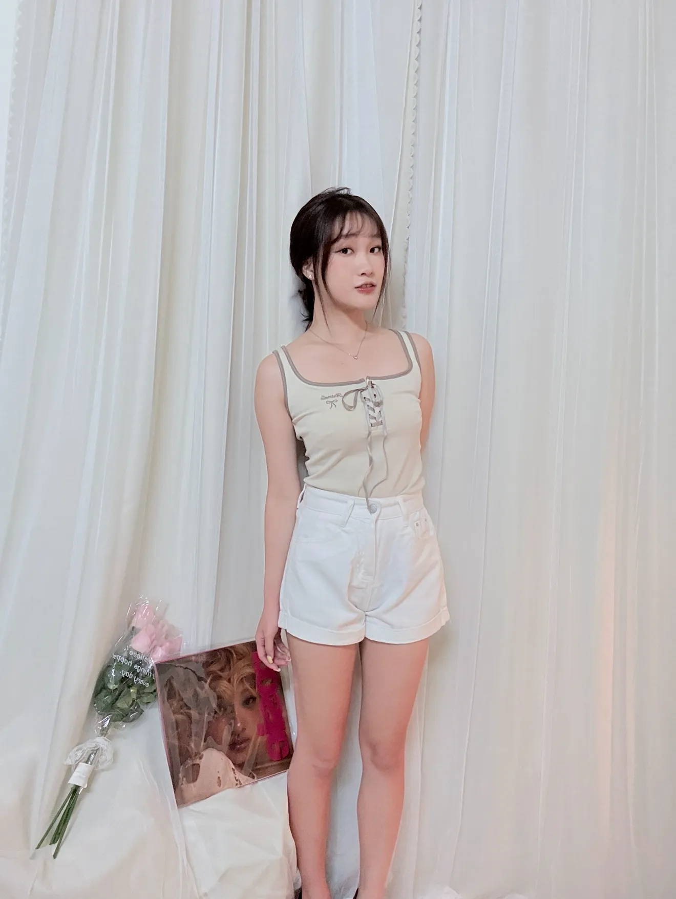 闆娘激推-質感超好撞色綁帶芭蕾刺繡背心