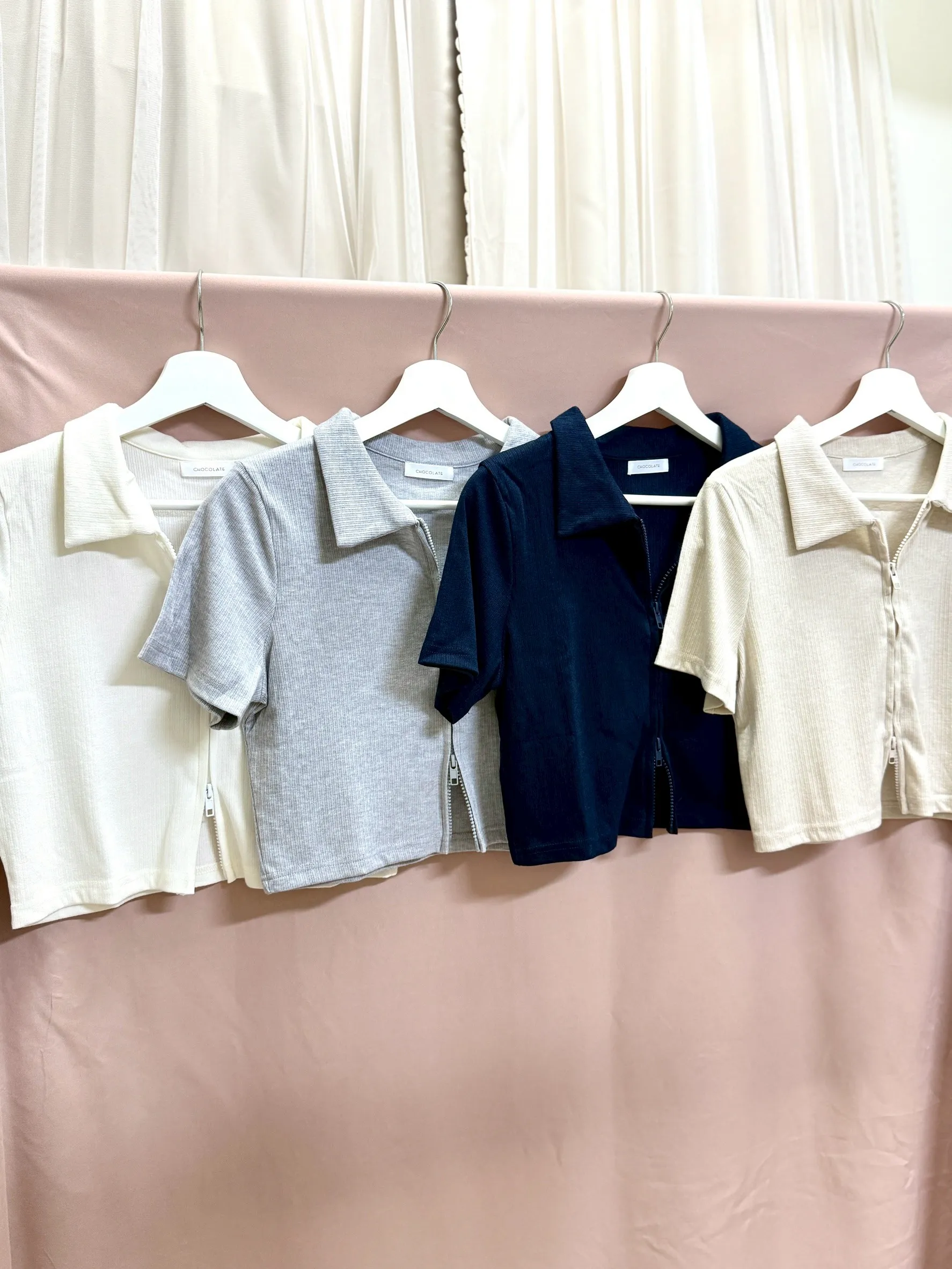 韓系穿搭-翻領雙拉鍊涼感短袖上衣