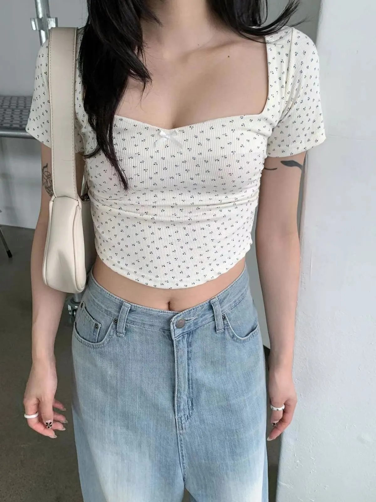 正韓 小碎花側邊縮腰上衣