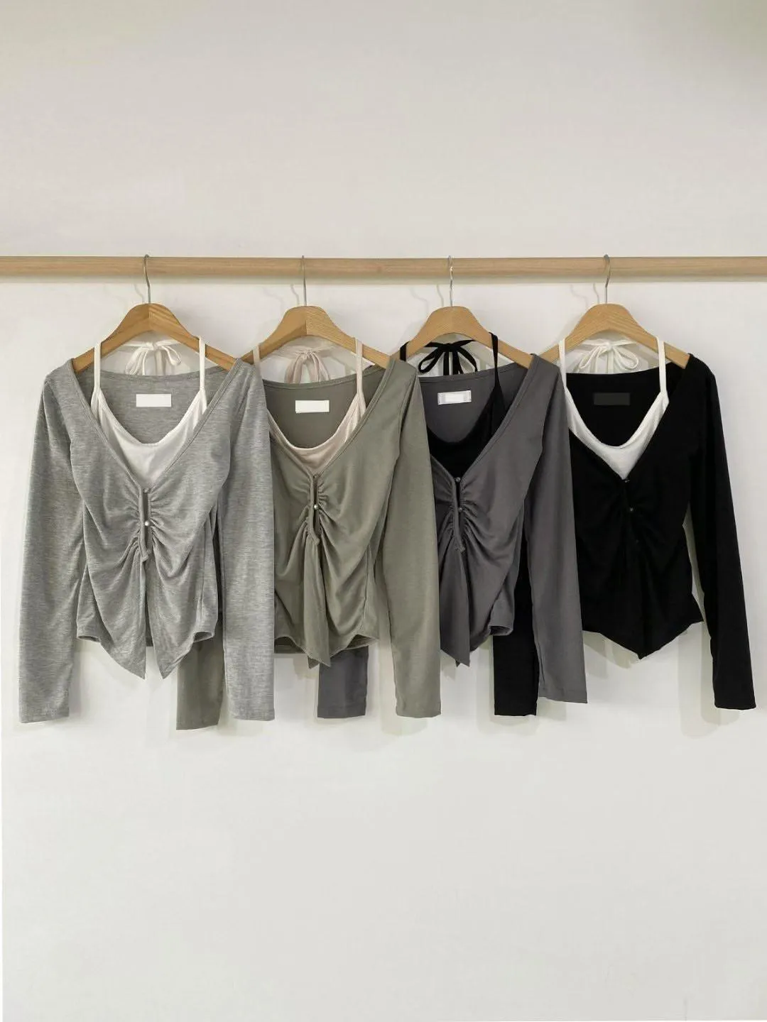 正韓假兩件Y2K掛脖褶皺上衣