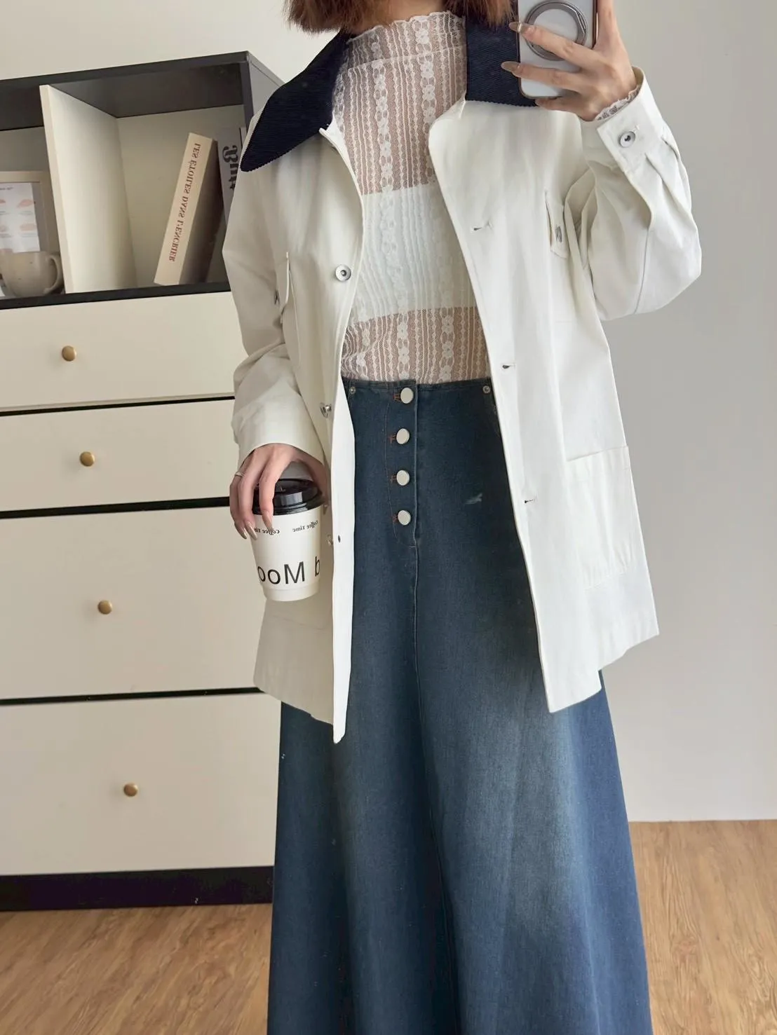 波浪蕾絲透紗打底衣