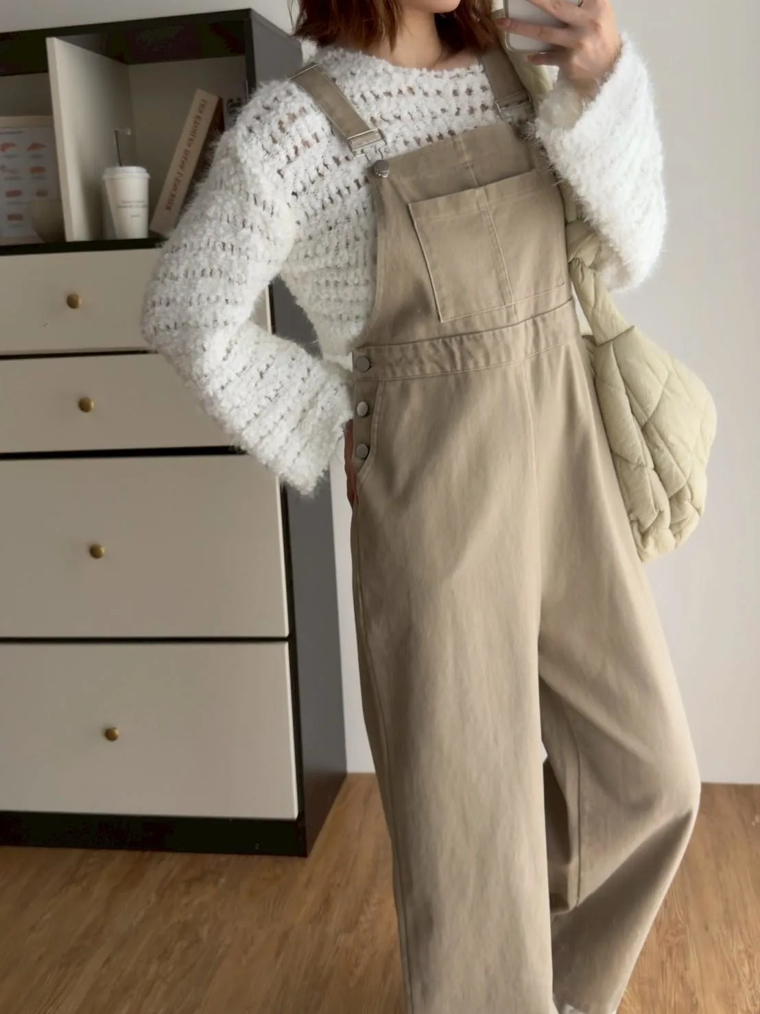 奶糯糯小格洞短板毛衣