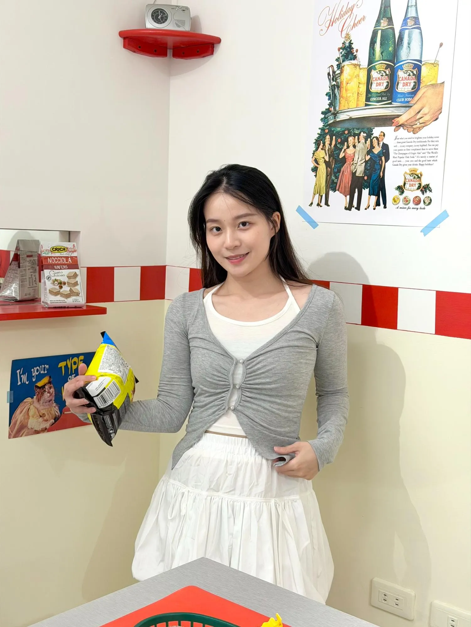 正韓假兩件Y2K掛脖褶皺上衣