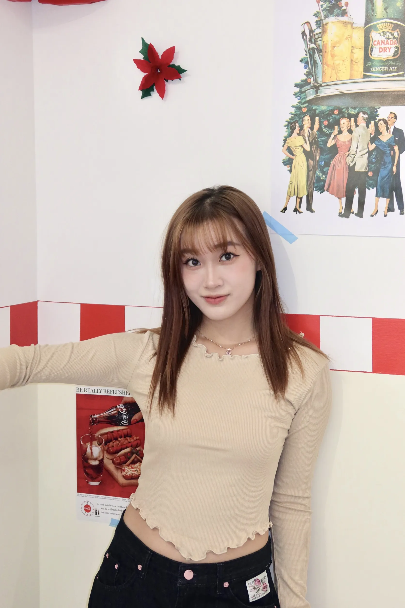 正韓羅紋木耳邊下擺修飾短款上衣