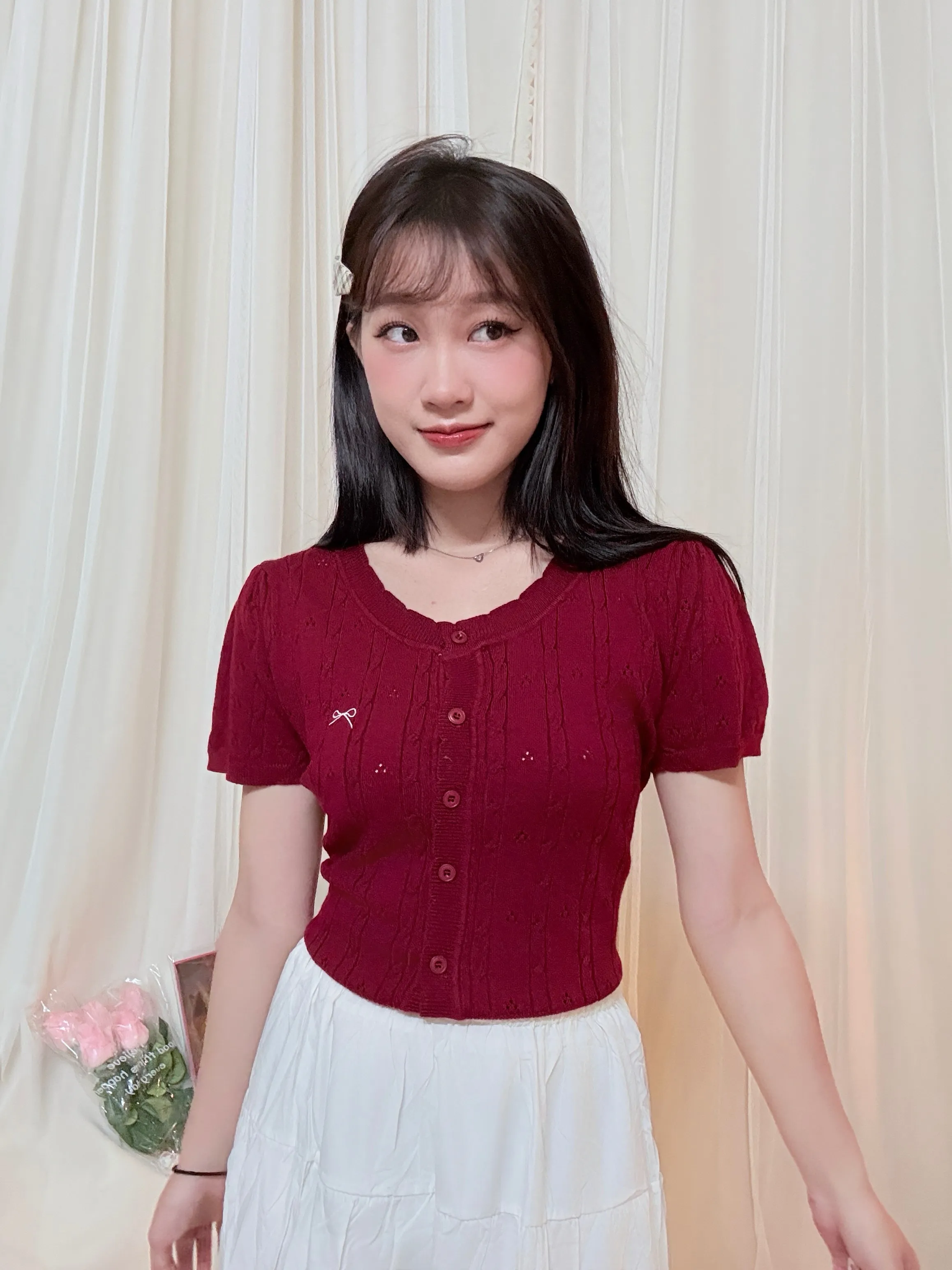 溫柔氣質-韓系鏤空針織蝴蝶結刺繡上衣