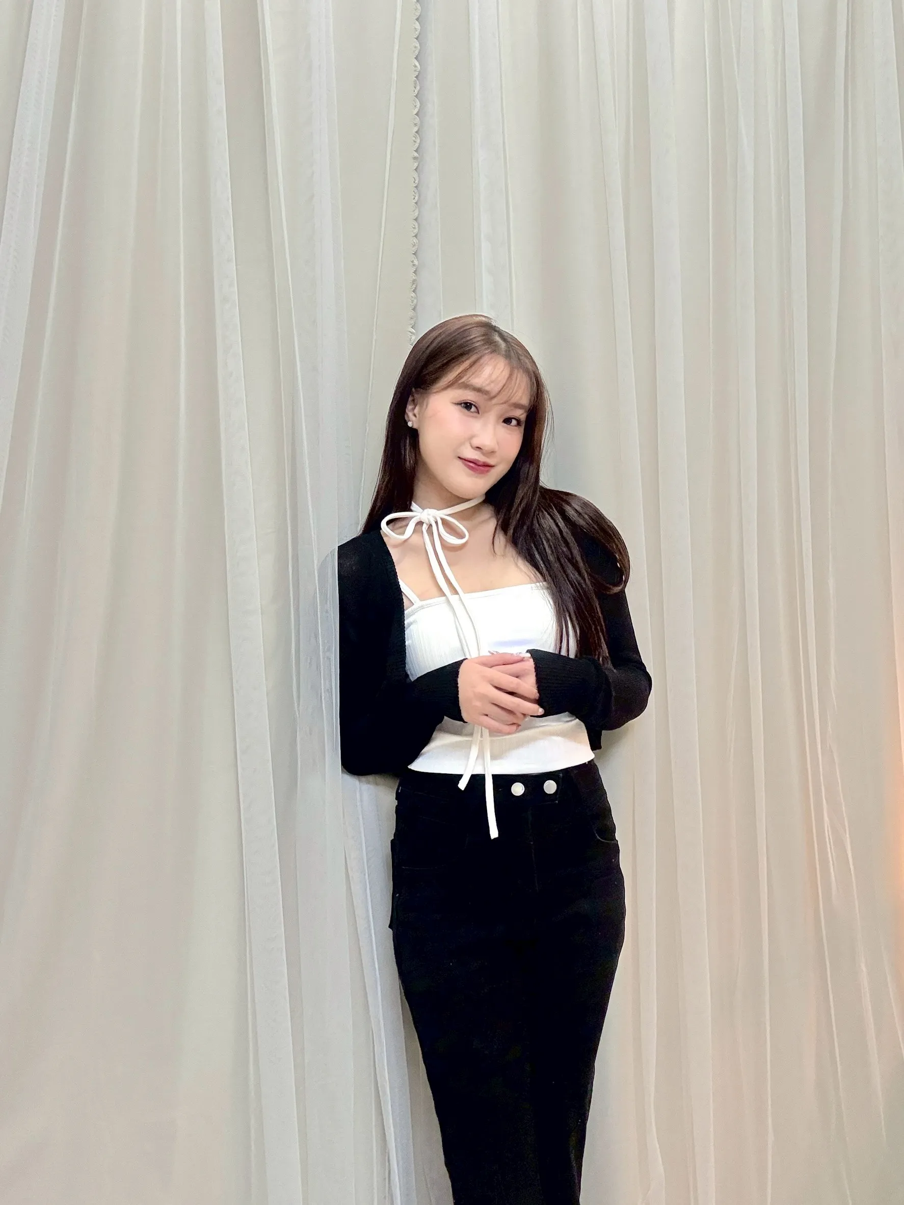 本期必帶-細肩涼感坑紋帶杯小背心附飄帶