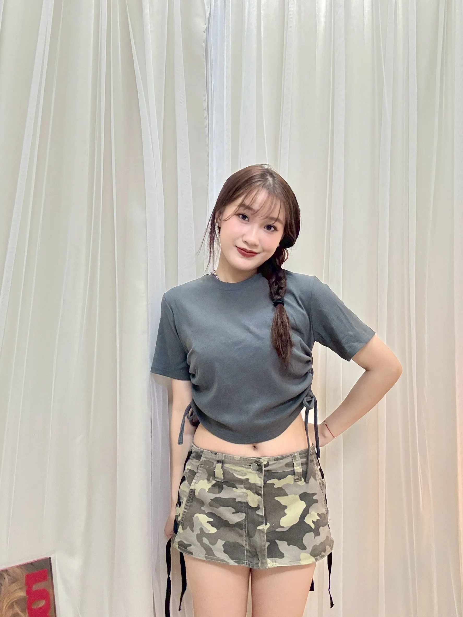 韓風日常-下抽繩圓領短T