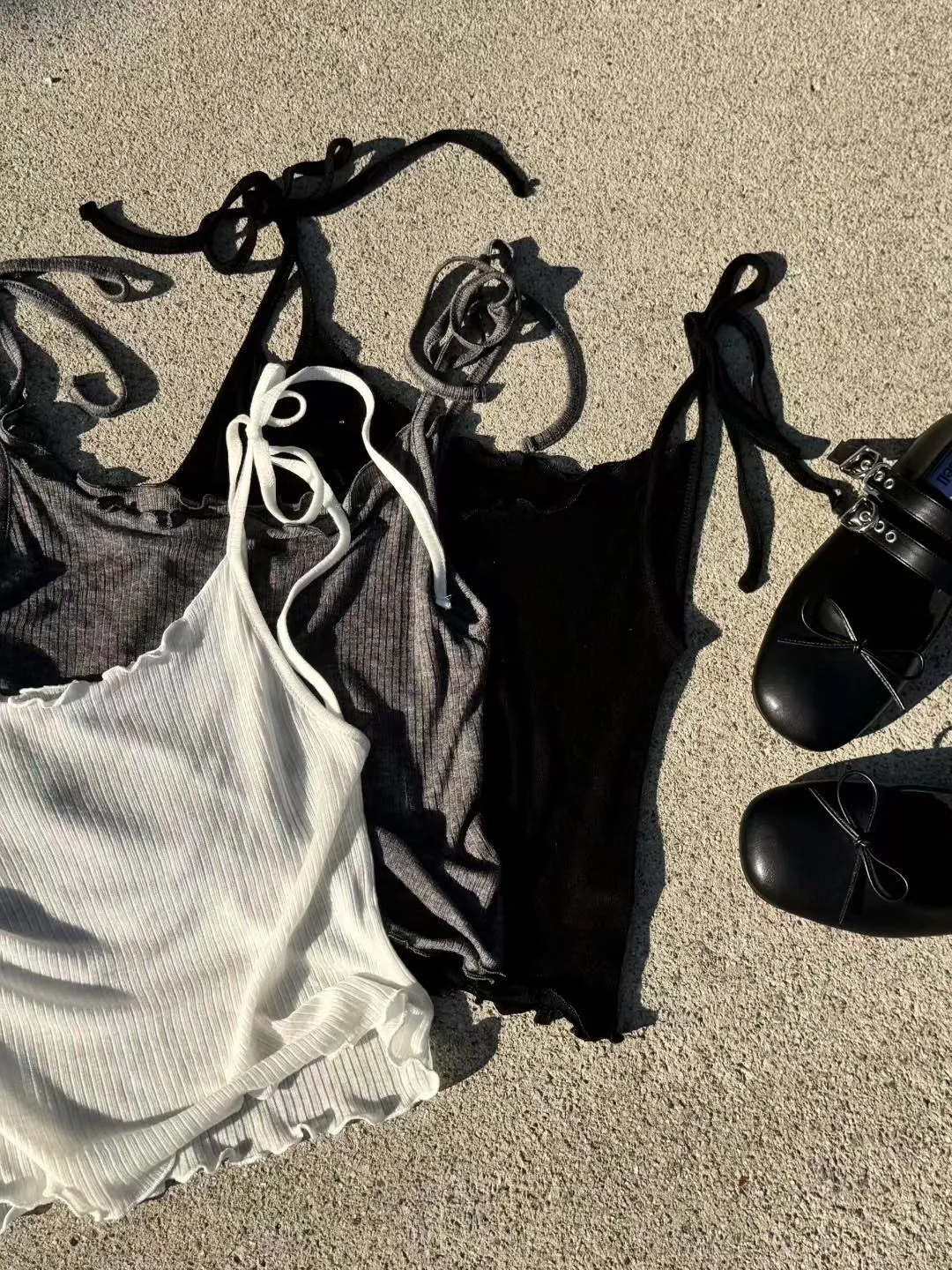 正韓荷葉邊螺紋蝴蝶結背心