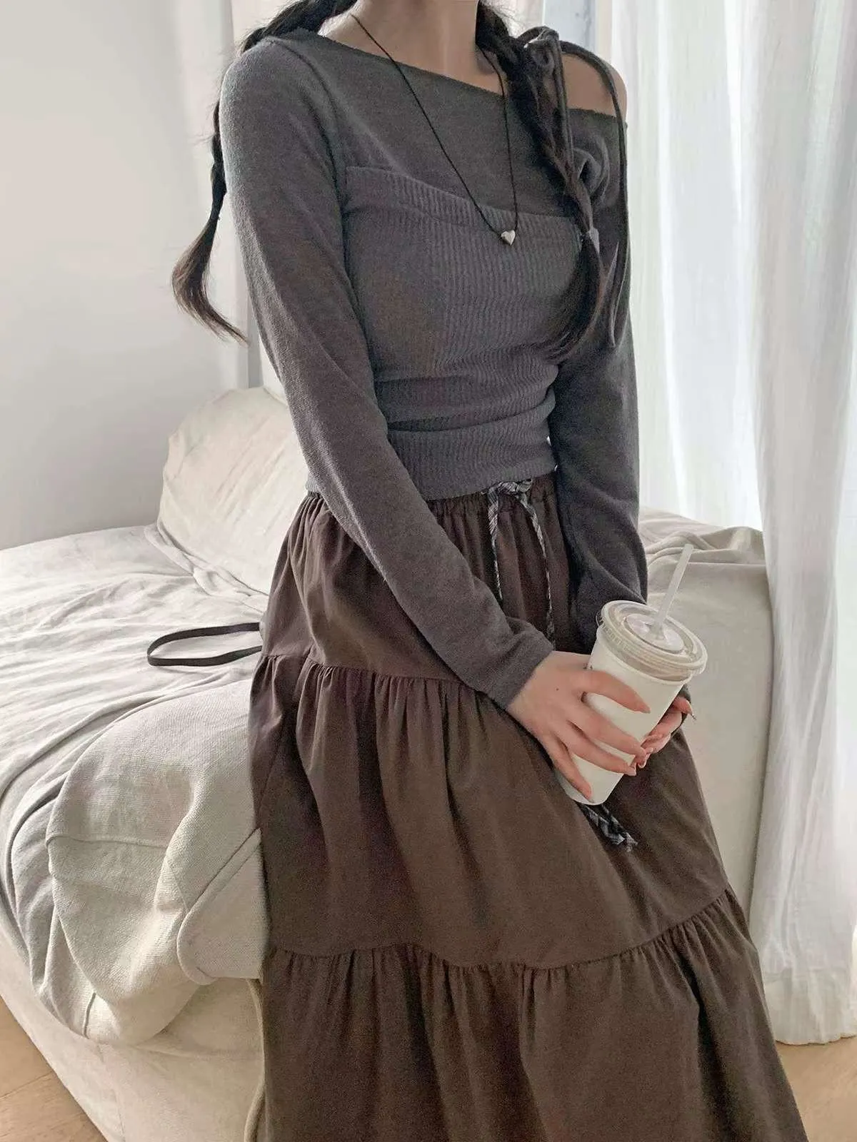 正韓露肩針織假兩件上衣