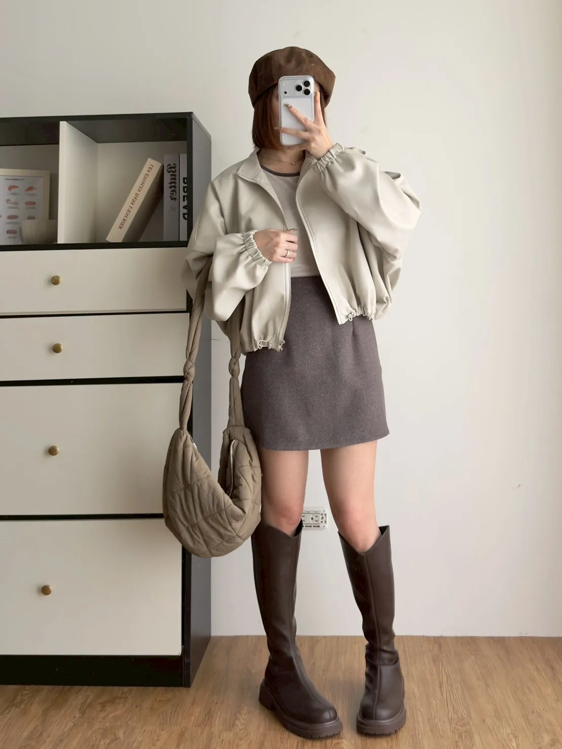 立領皮革拉鍊外套