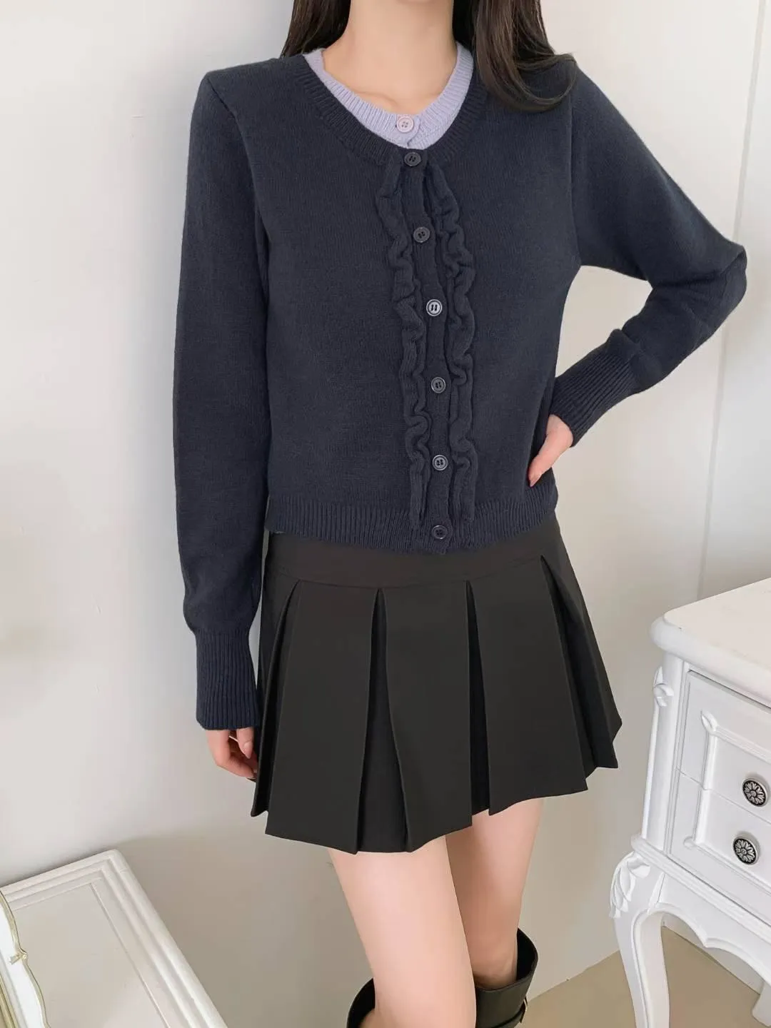 正韓假兩件木耳邊針織上衣