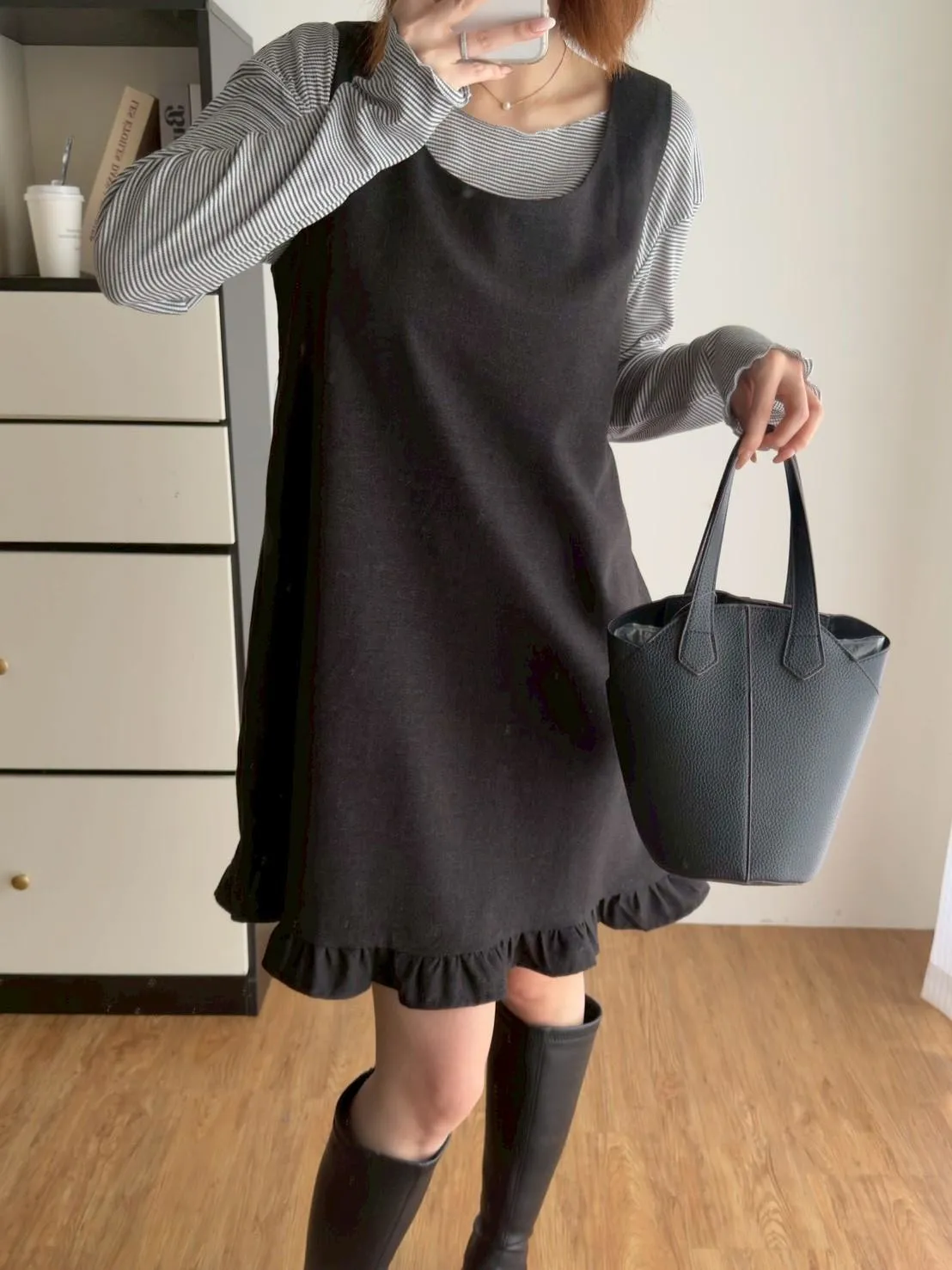 細格內搭➕毛呢下荷葉背心短洋