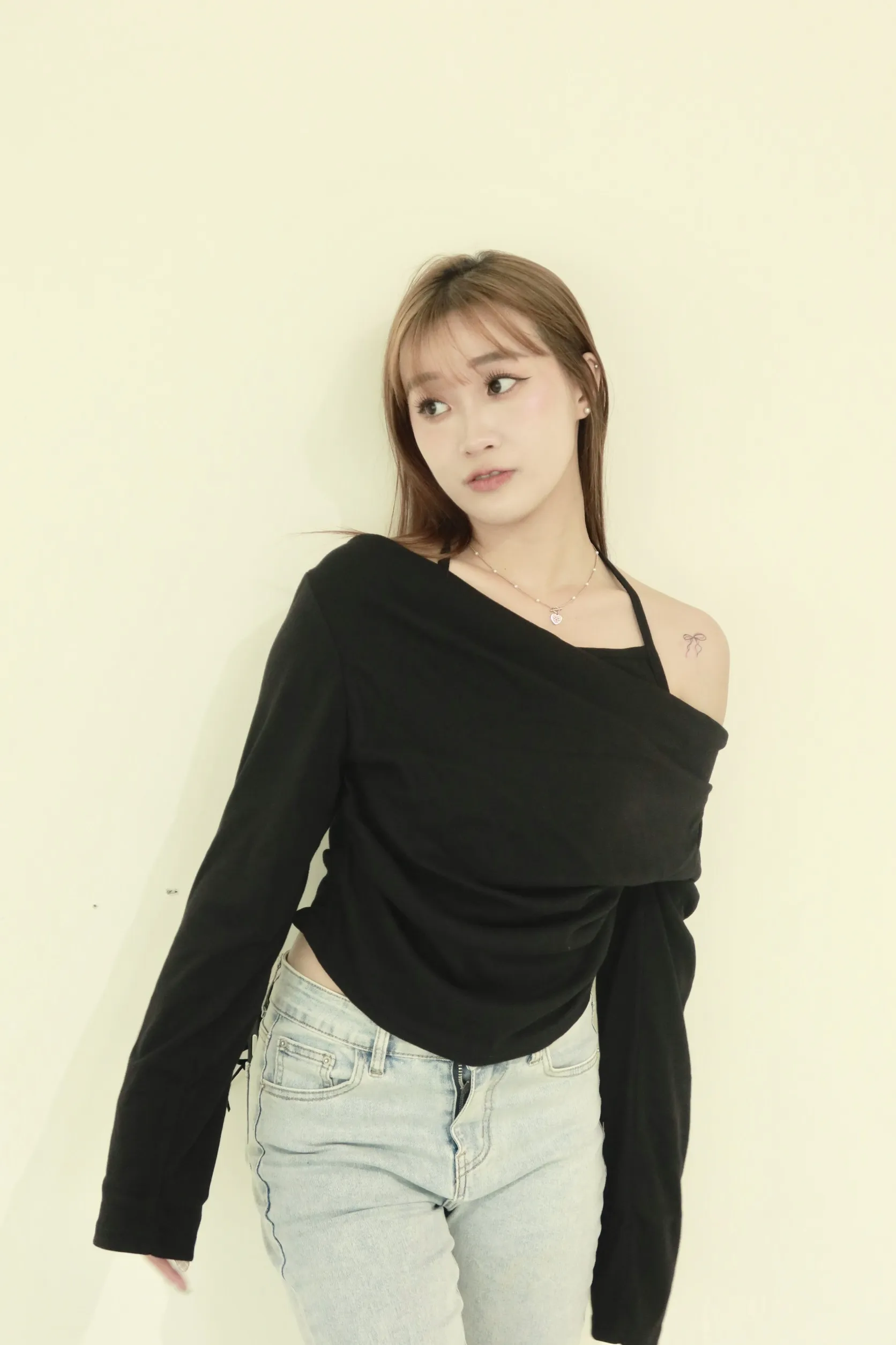 正韓無袖掛脖褶皺T恤