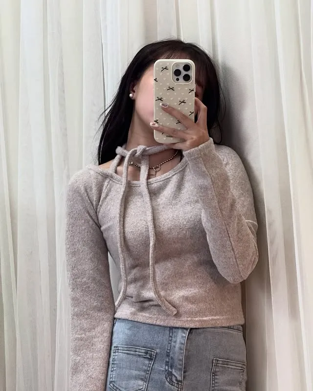 正韓露肩頸帶針織上衣