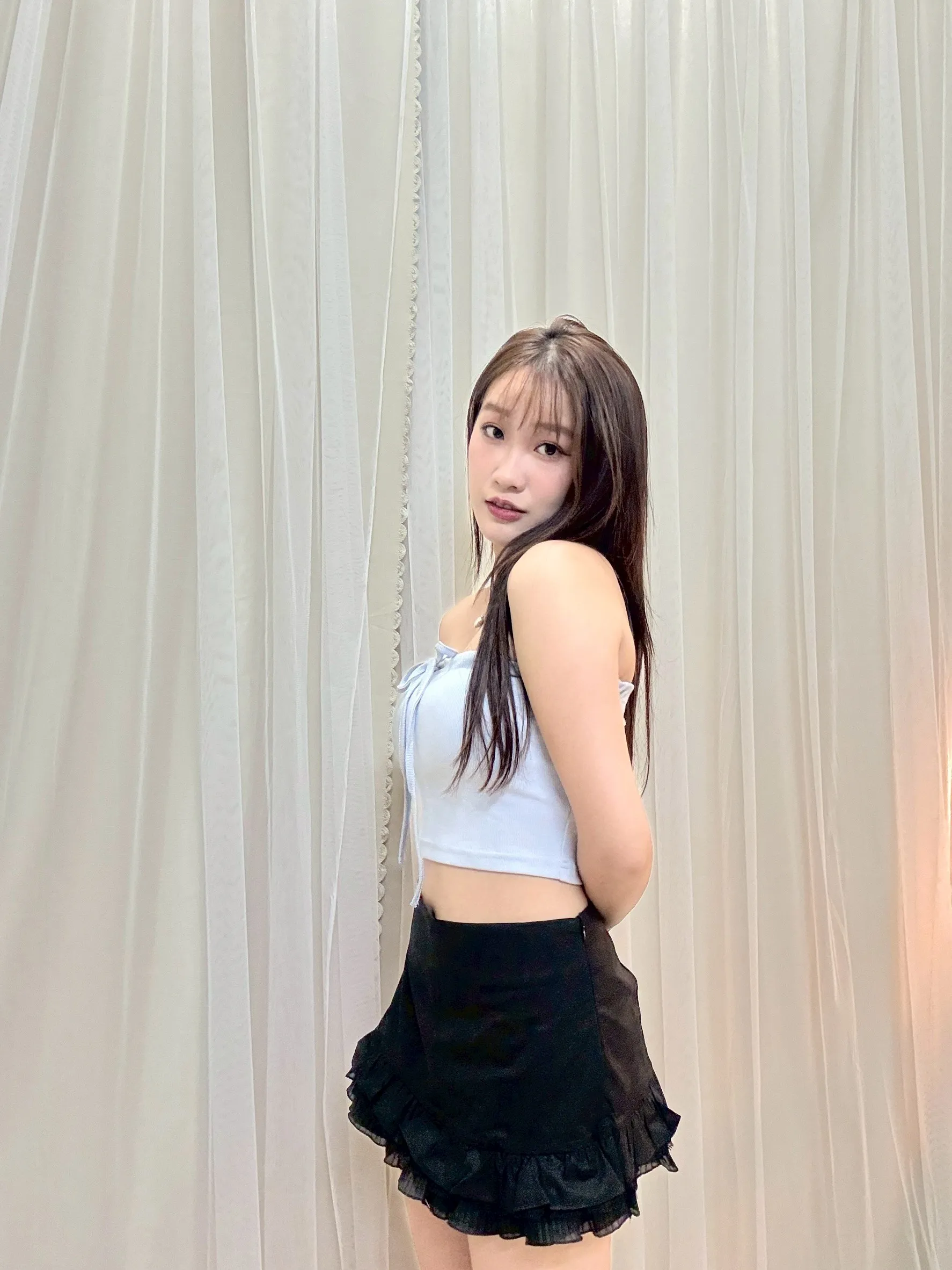 性感韓女-平口前抽繩罩杯背心