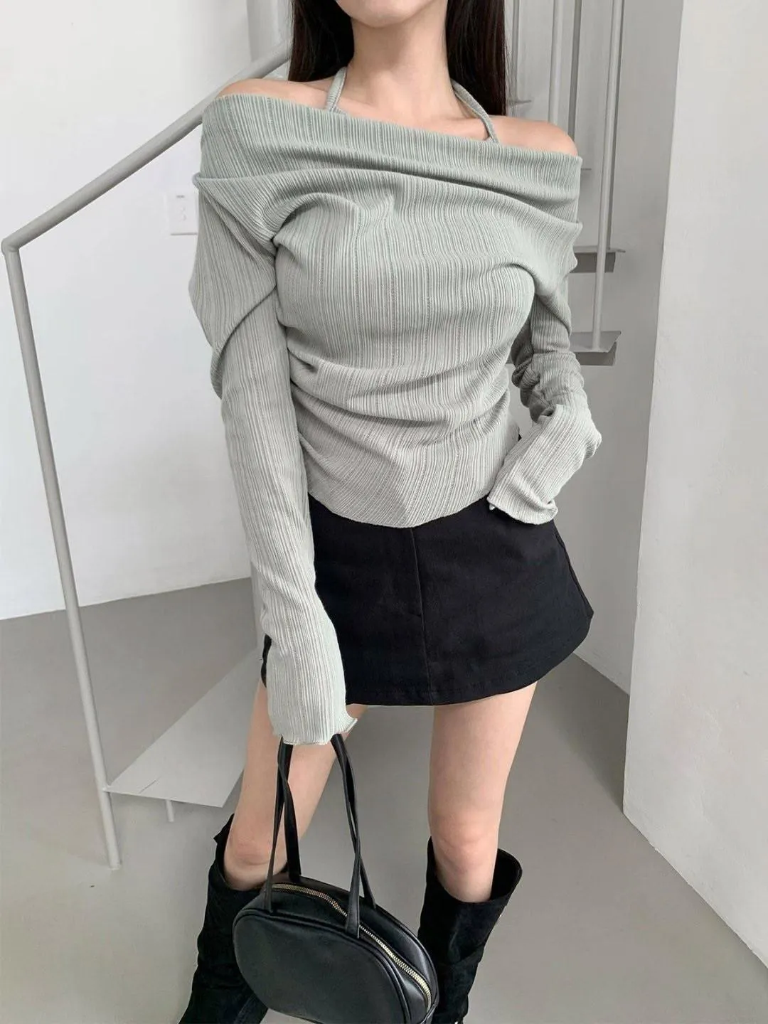 正韓布拉德露肩針織衫