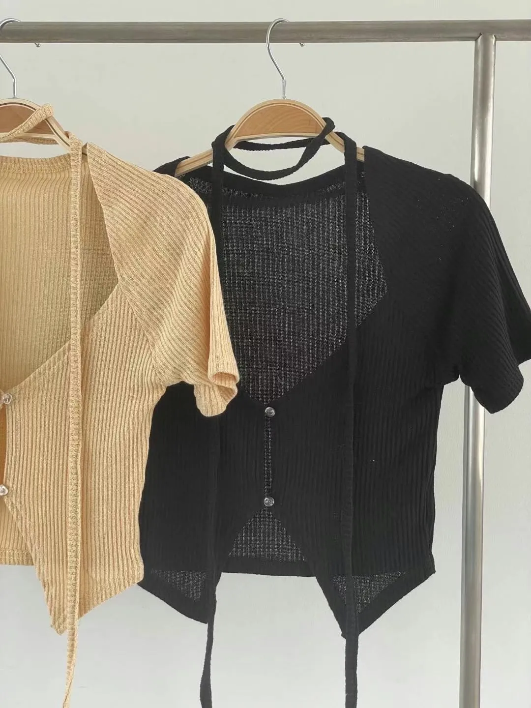 雙釦不規則附飄帶+背心套裝