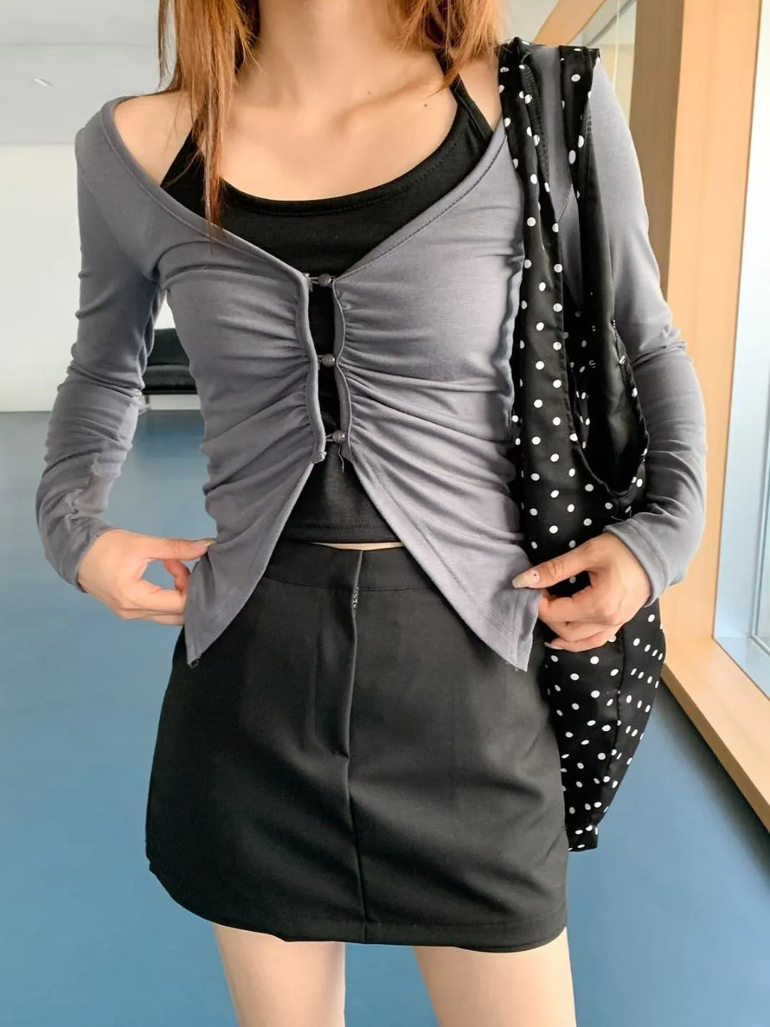 正韓假兩件Y2K掛脖褶皺上衣