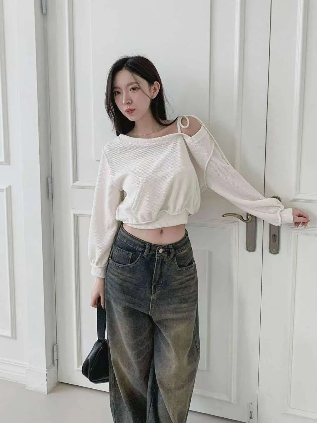 正韓露肩休閒大口袋上衣